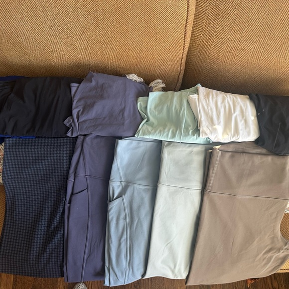 lululemon athletica Tops - 11 pieces lululemon athletica Women's 6 Tops 5 leggings